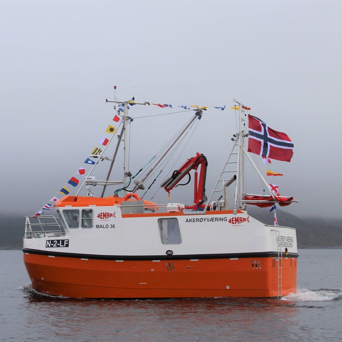 MALO Sjark 36ft på havet
